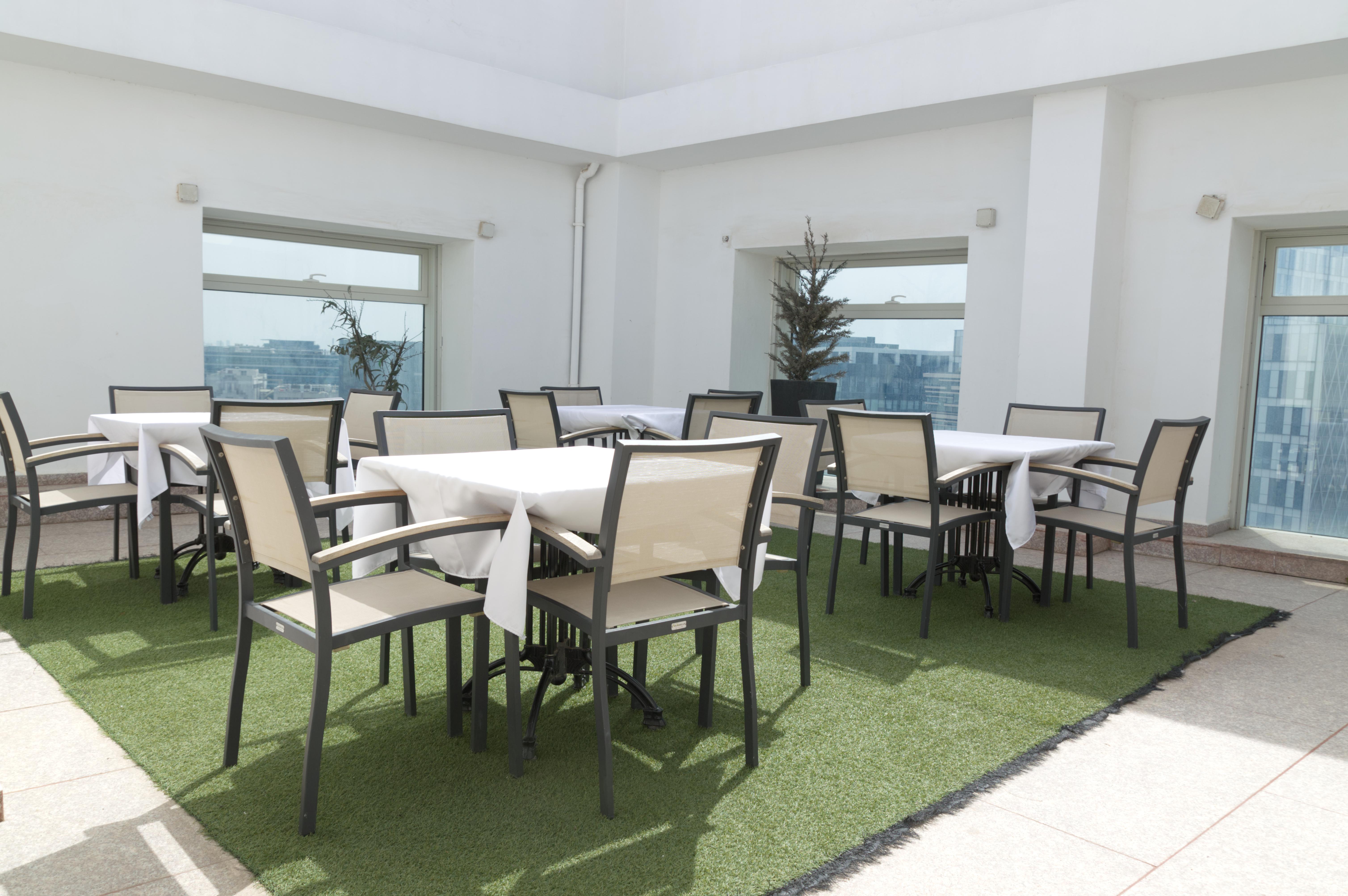 Benjamin Business Hotel Herzelia Exterior foto